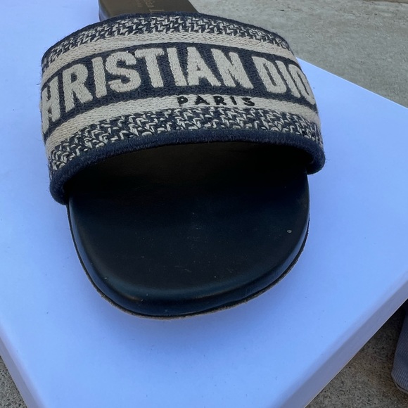 Christian Dior Dway Slide - Picture 9 of 10